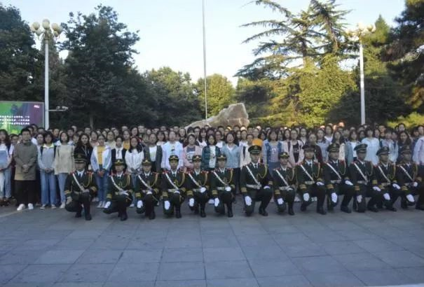 2ba73e2f8362470eb6e2347b54e7b345.png image.png